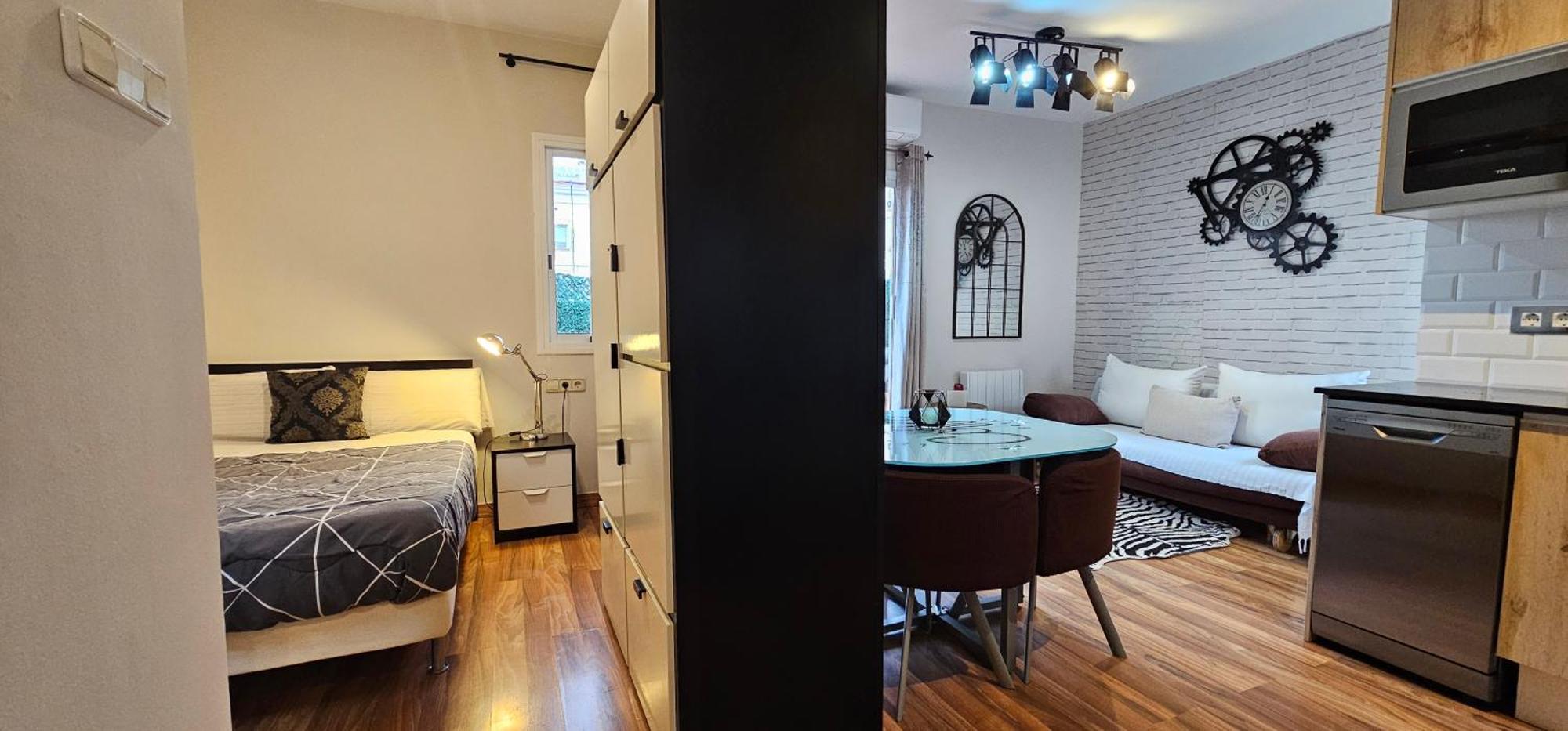 Penthouse In Sagrada Familia Apartment บาร์เซโลนา ภายนอก รูปภาพ