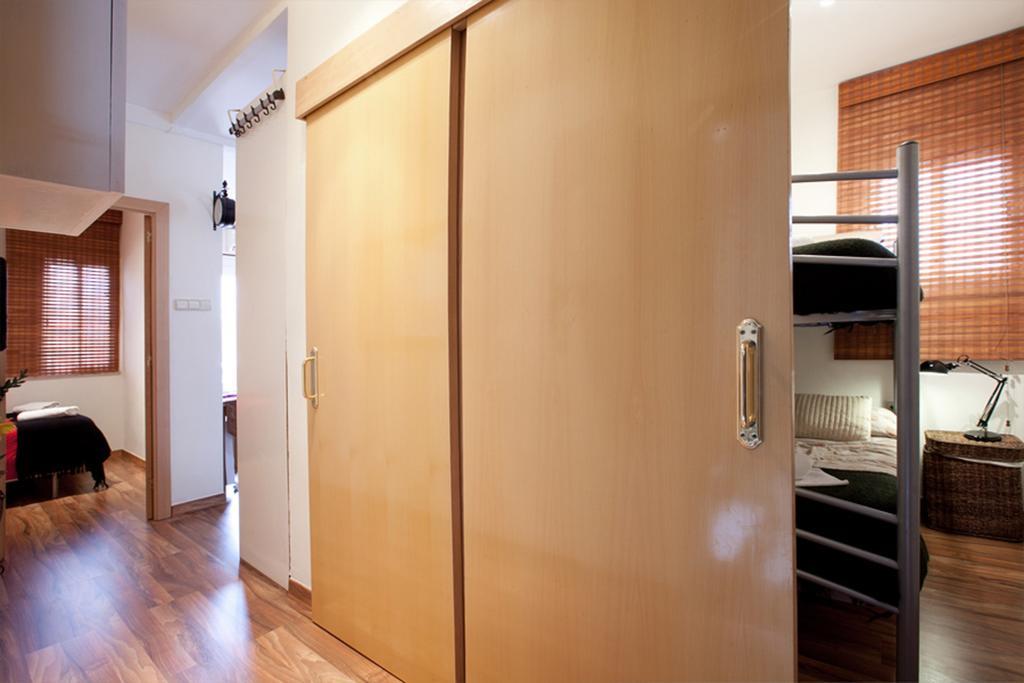 Penthouse In Sagrada Familia Apartment บาร์เซโลนา ภายนอก รูปภาพ
