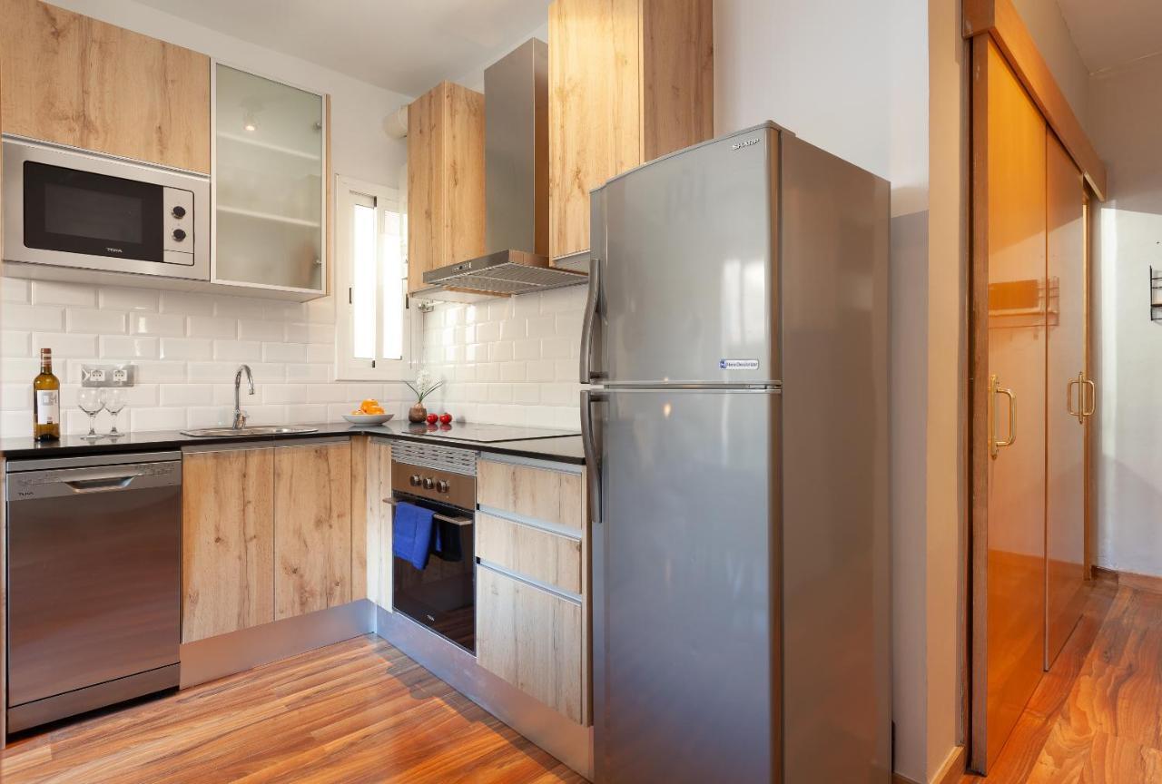 Penthouse In Sagrada Familia Apartment บาร์เซโลนา ภายนอก รูปภาพ