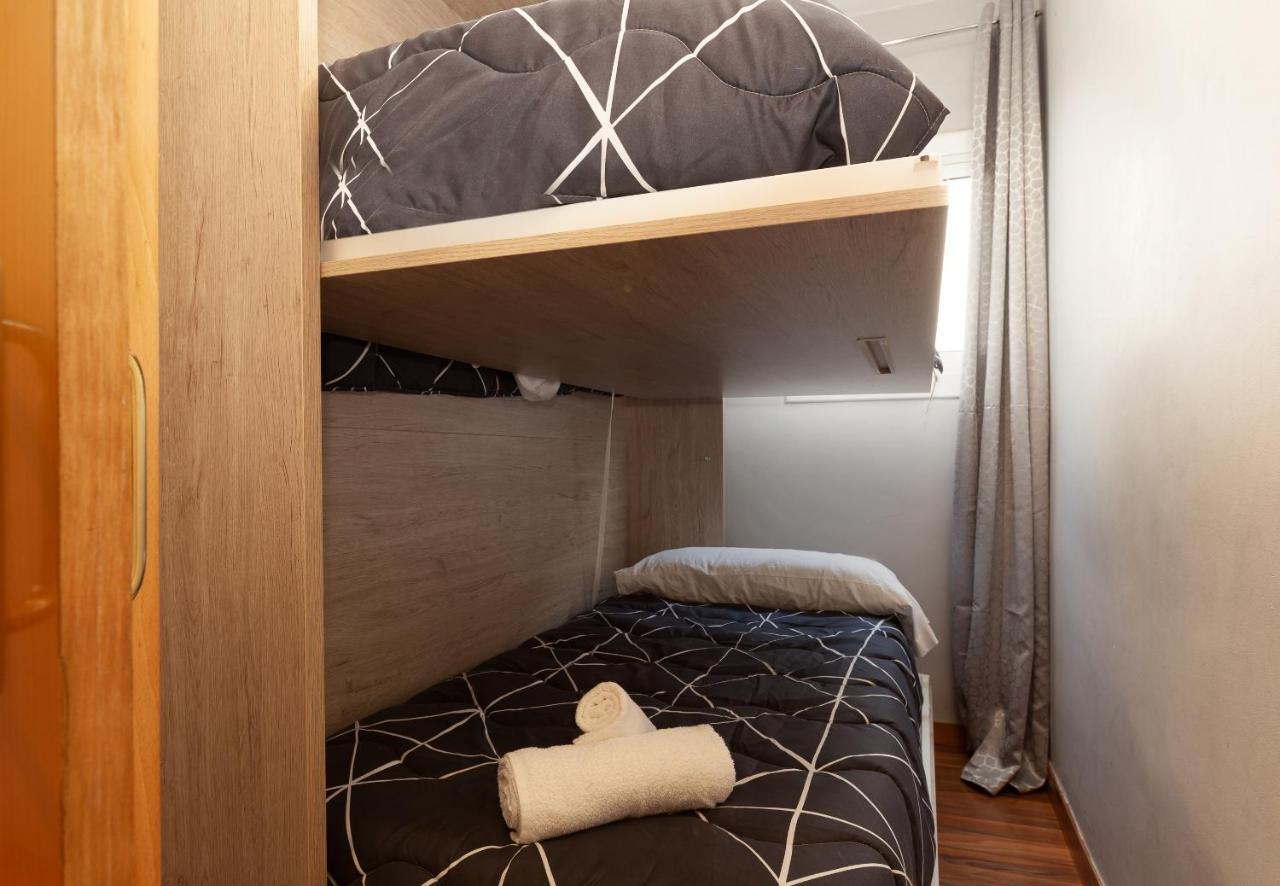 Penthouse In Sagrada Familia Apartment บาร์เซโลนา ภายนอก รูปภาพ
