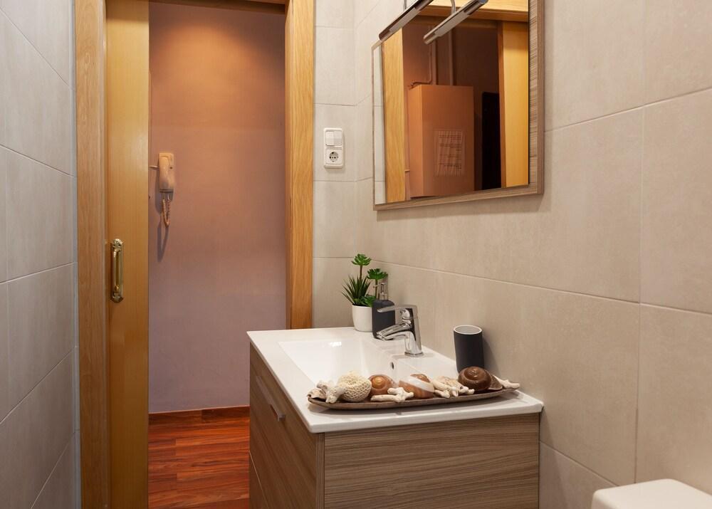 Penthouse In Sagrada Familia Apartment บาร์เซโลนา ภายนอก รูปภาพ